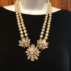 Gorgeous necklace